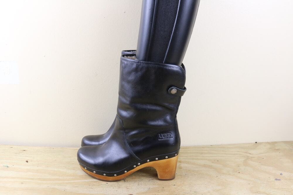 Ugg Boots Womens 7 Lynnea Black Leather Shearling Lined Ankle Heel Buckle Shoes